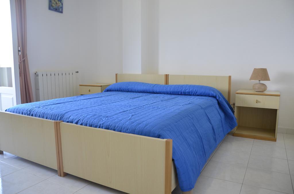 Hotel U Campagnuolo Ischia Zimmer foto